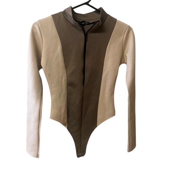 PrettyLittleThing scuba bodysuit beige contrast panel long sleeve size 4 NWT - Picture 4 of 10